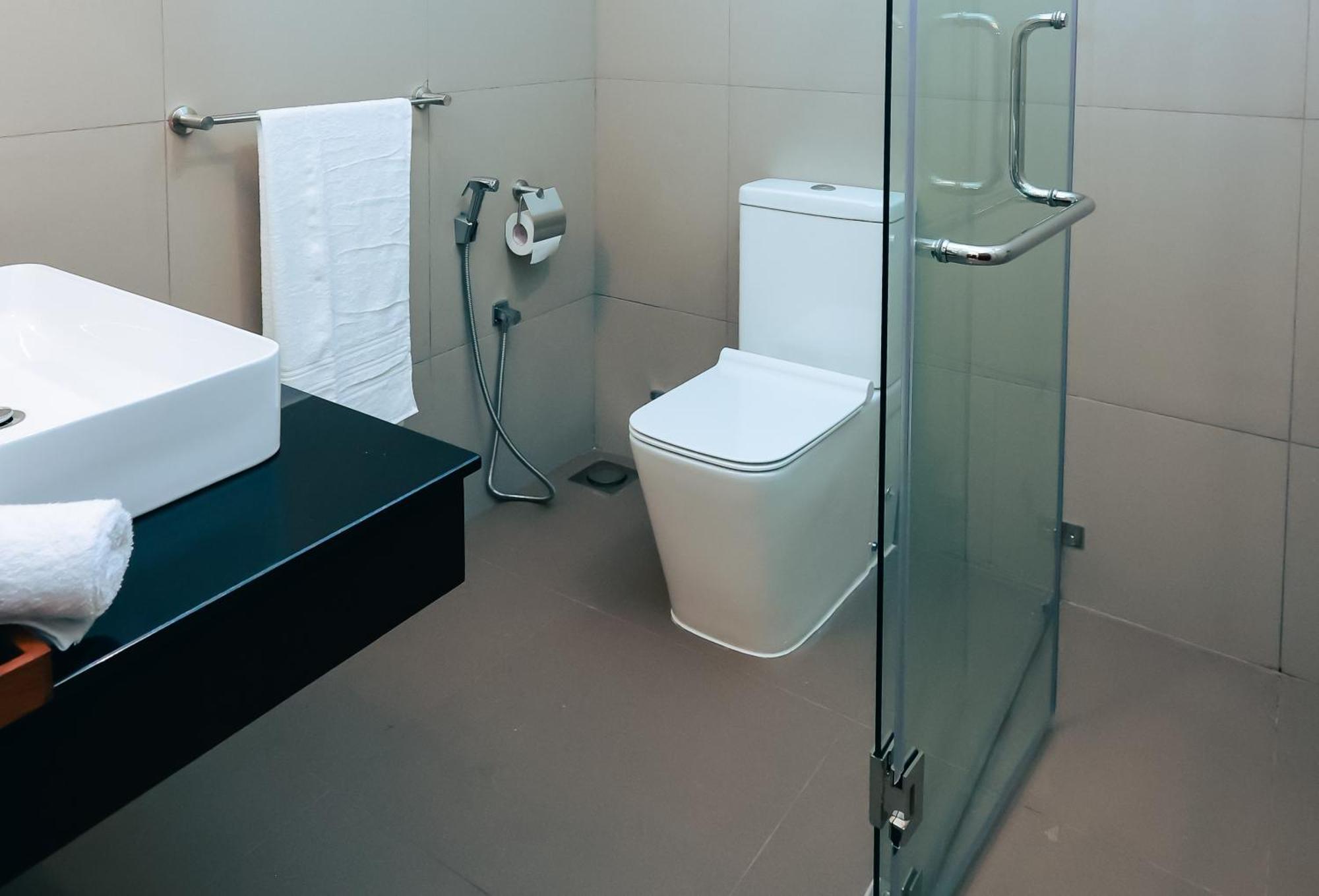 City Oasis 66 Negombo Eksteriør billede